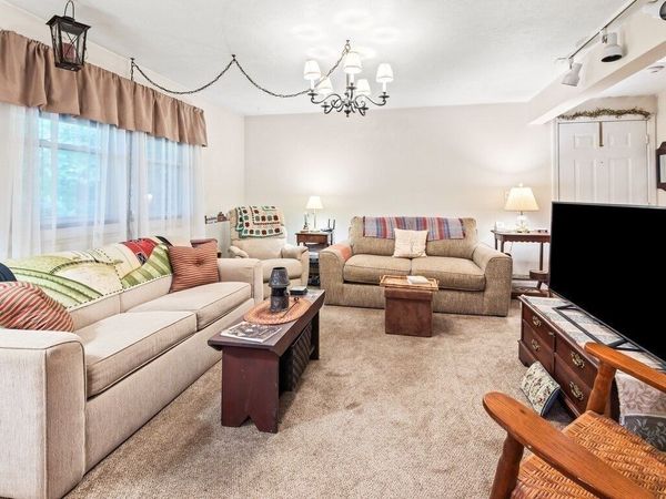 75 Huntoon Memorial Hwy, Unit 2-2, Leicester, MA 01524