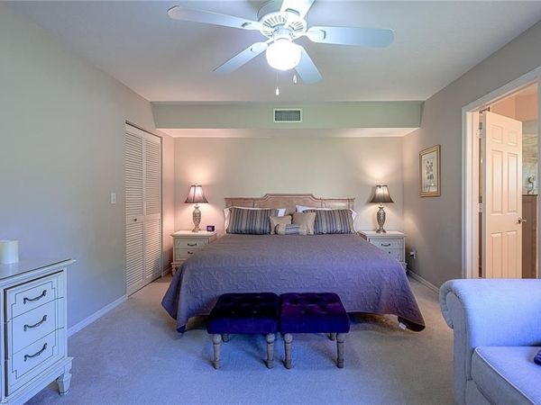 583 Beachwalk CIR, Unit Q-101, NAPLES, FL 34108