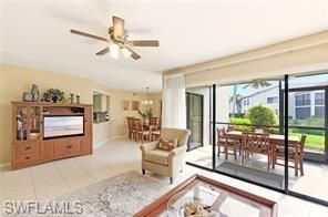 583 Beachwalk Cir, Unit Q-101, Naples, FL 34108 Photo