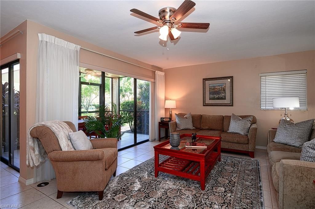 583 Beachwalk Cir, Unit Q-101, Naples, FL 34108 Photo