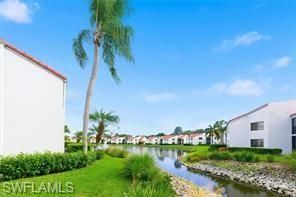 583 Beachwalk Cir, Unit Q-101, Naples, FL 34108 Photo
