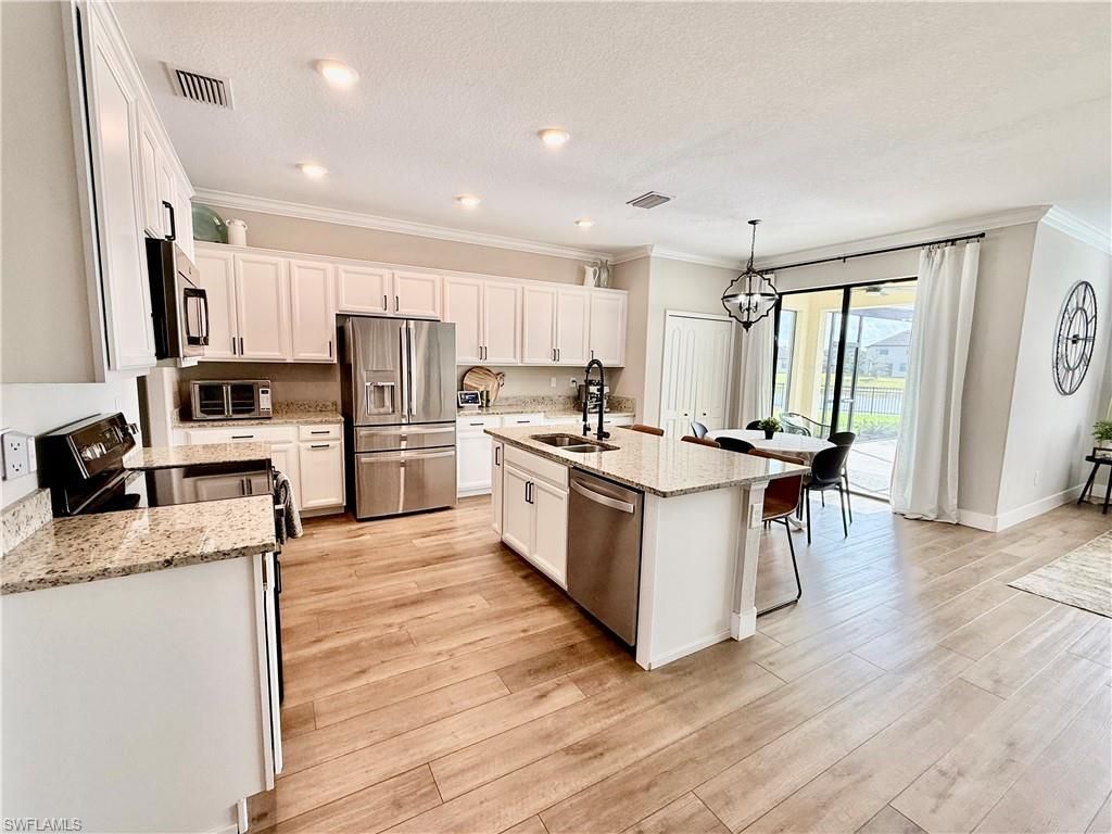 3302 Pasadena Ct, Fort Myers, FL 33905 Photo