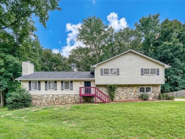 1456 Scholar Drive, Lawrenceville, GA 30044