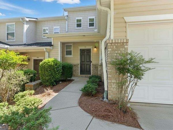 302 Oak Leaf Place, Acworth, GA 30102
