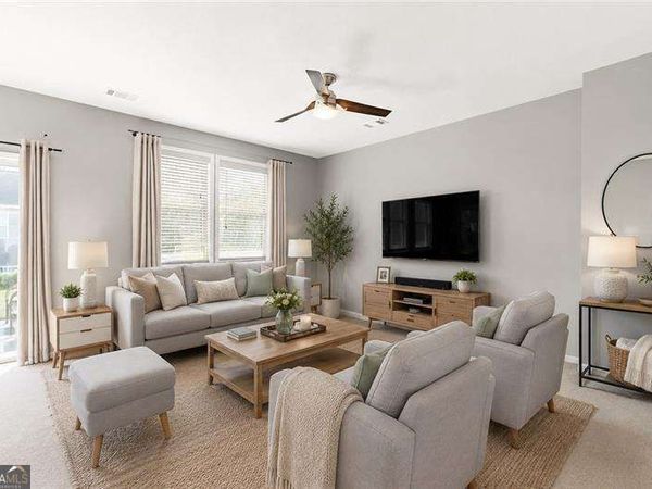 302 Oak Leaf Place, Acworth, GA 30102