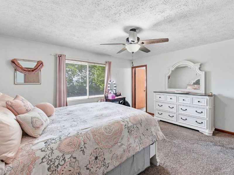 1748 Sherwood Forest Drive, Miamisburg, OH 45342 Photo 18
