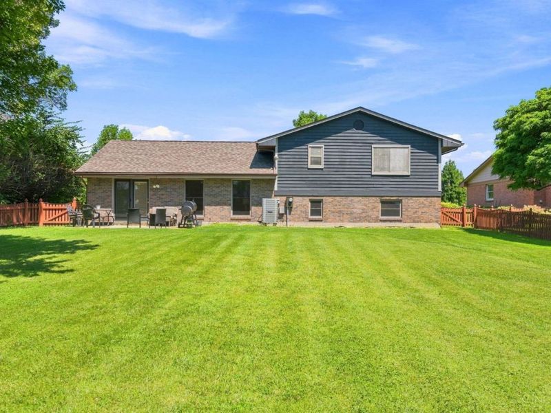 1748 Sherwood Forest Drive, Miamisburg, OH 45342 Photo 33