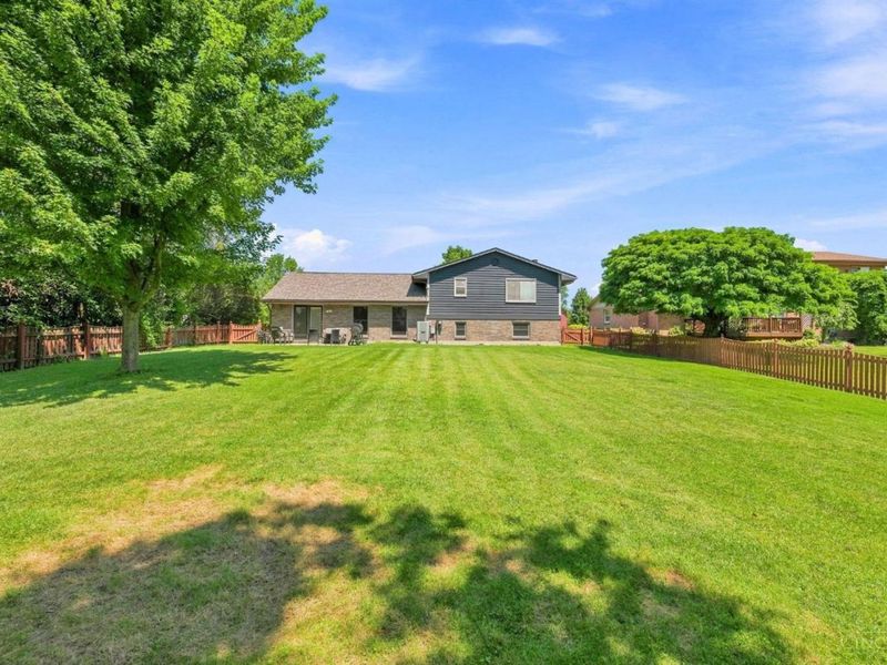 1748 Sherwood Forest Drive, Miamisburg, OH 45342 Photo 34