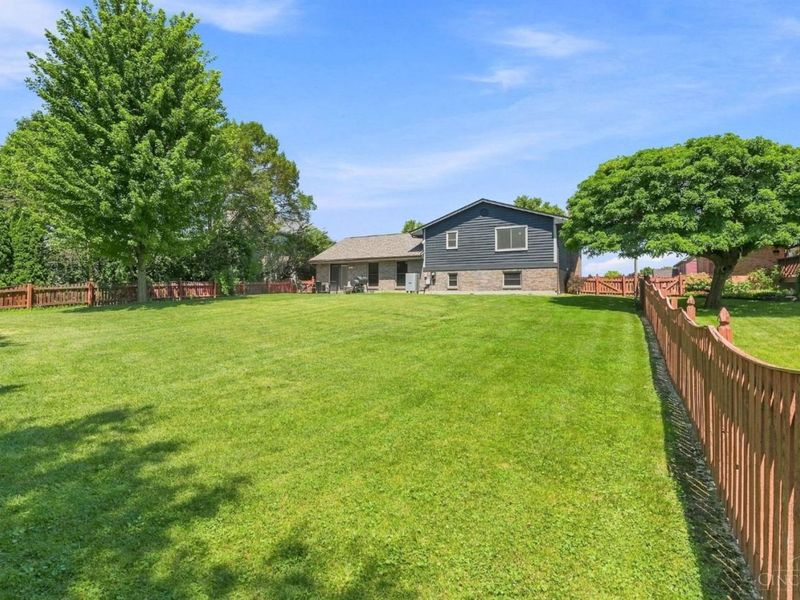 1748 Sherwood Forest Drive, Miamisburg, OH 45342 Photo 41