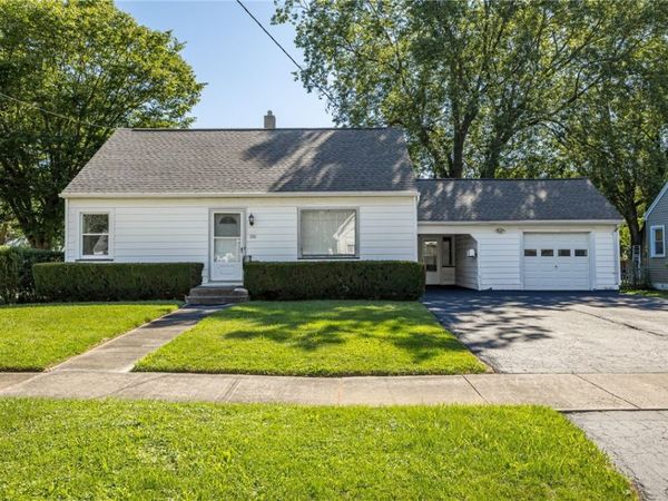 150 Crossfield Road , Rochester, NY 14609