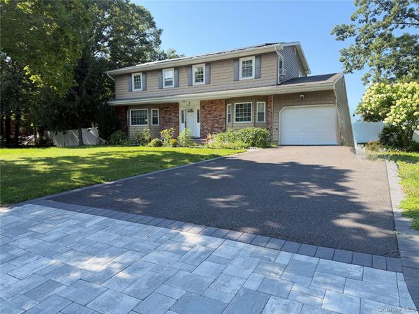 7 Estates Drive , Port Jefferson Station, NY 11776