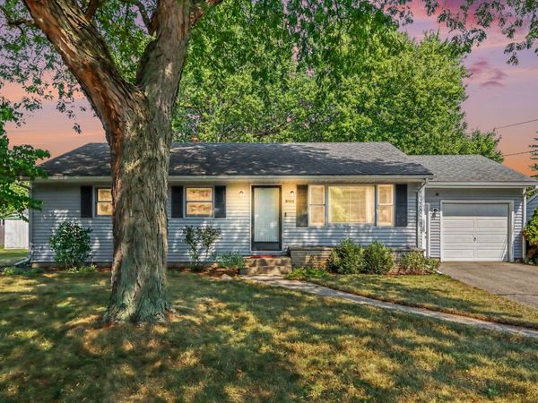8125 Southfield Street, Portage, MI 49002