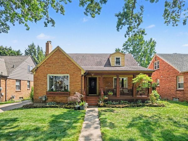 700 Mulford Drive SE, Grand Rapids, MI 49507