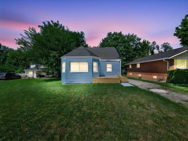 2247 Esmeralda Avenue, Dayton, OH 45406