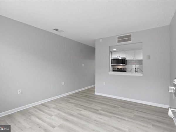 116 N INDIAN ALLEY, Unit 102, WINCHESTER, VA 22601