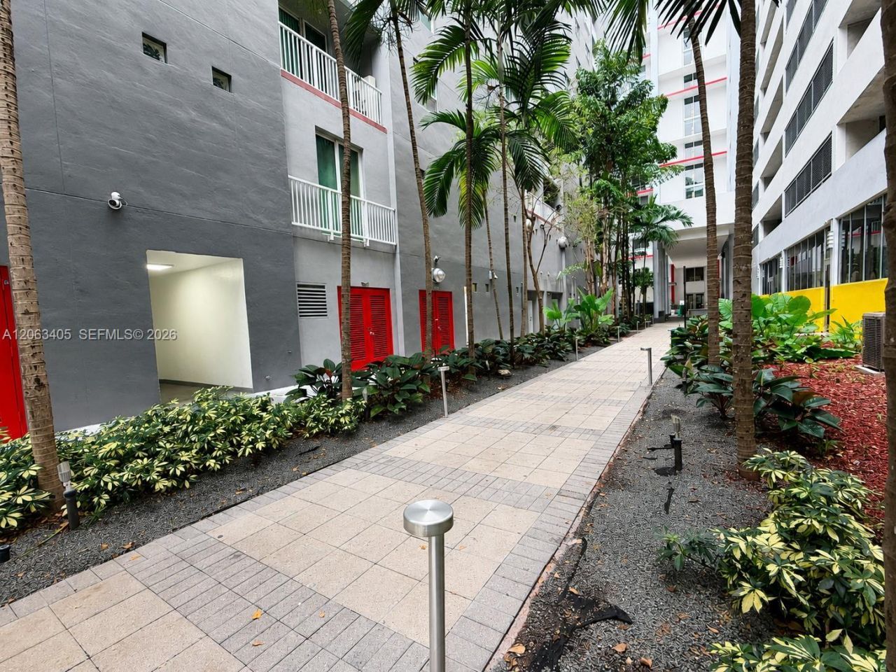 104 SW 9th St, Unit 1403, Miami, FL 33130 Photo