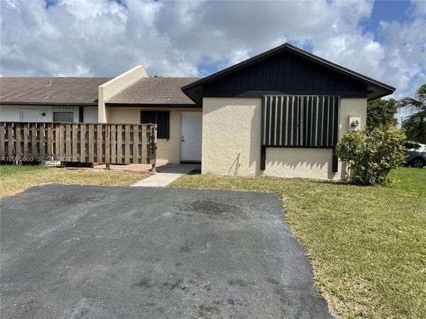 1447 Towhee St , Homestead, FL 33035