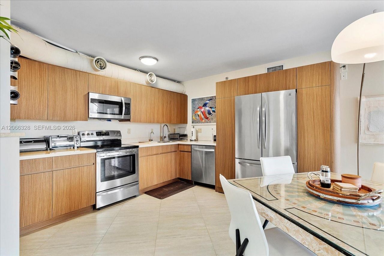 3610 Yacht Club Dr, Unit 1114, Aventura, FL 33180 Photo