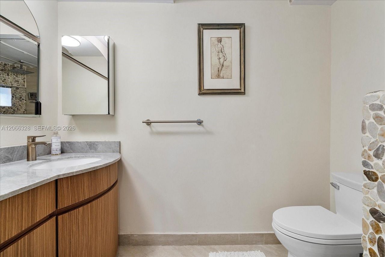 3610 Yacht Club Dr, Unit 1114, Aventura, FL 33180 Photo