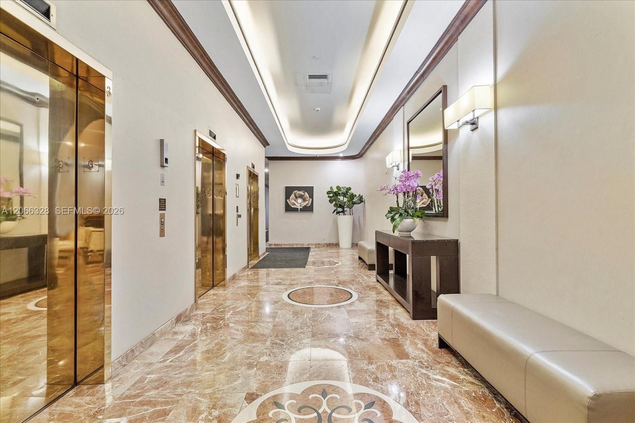3610 Yacht Club Dr, Unit 1114, Aventura, FL 33180 Photo