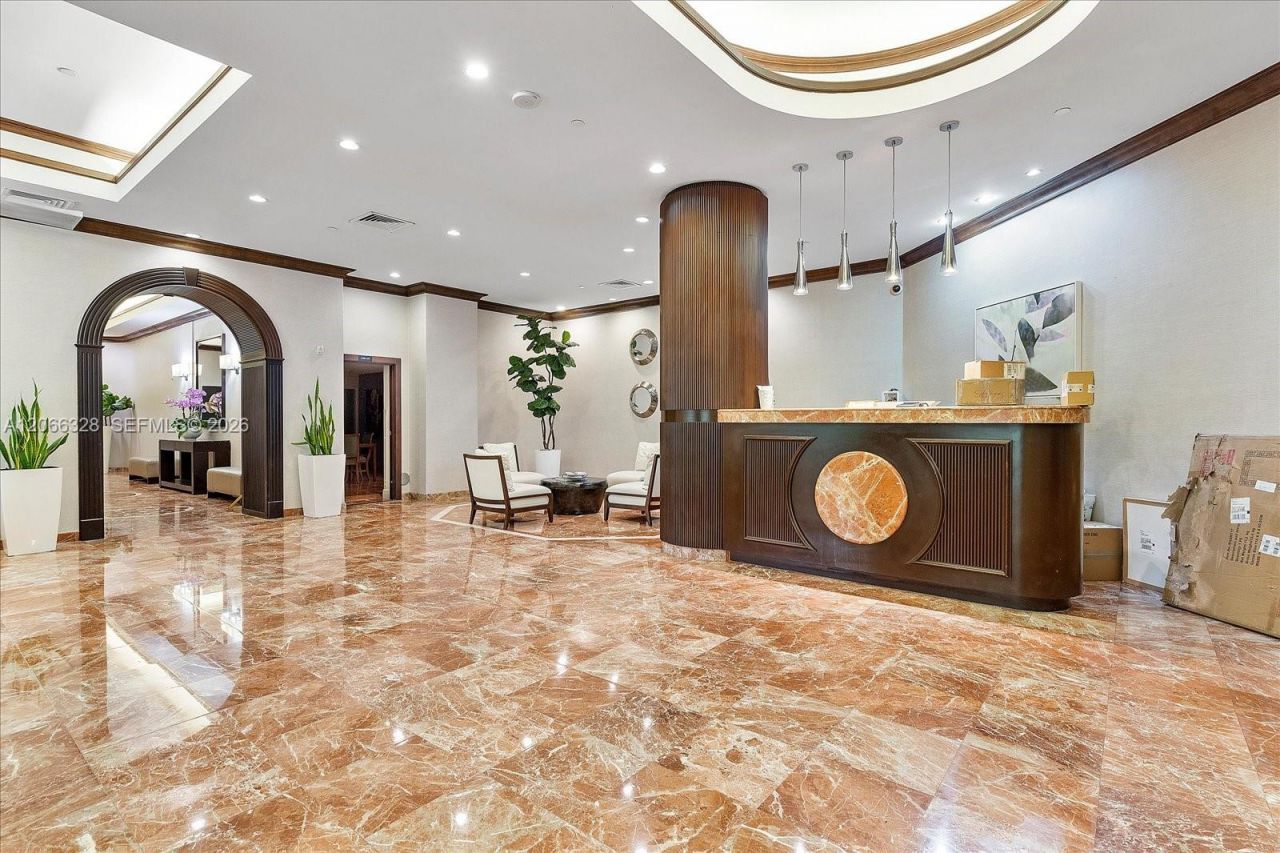 3610 Yacht Club Dr, Unit 1114, Aventura, FL 33180 Photo