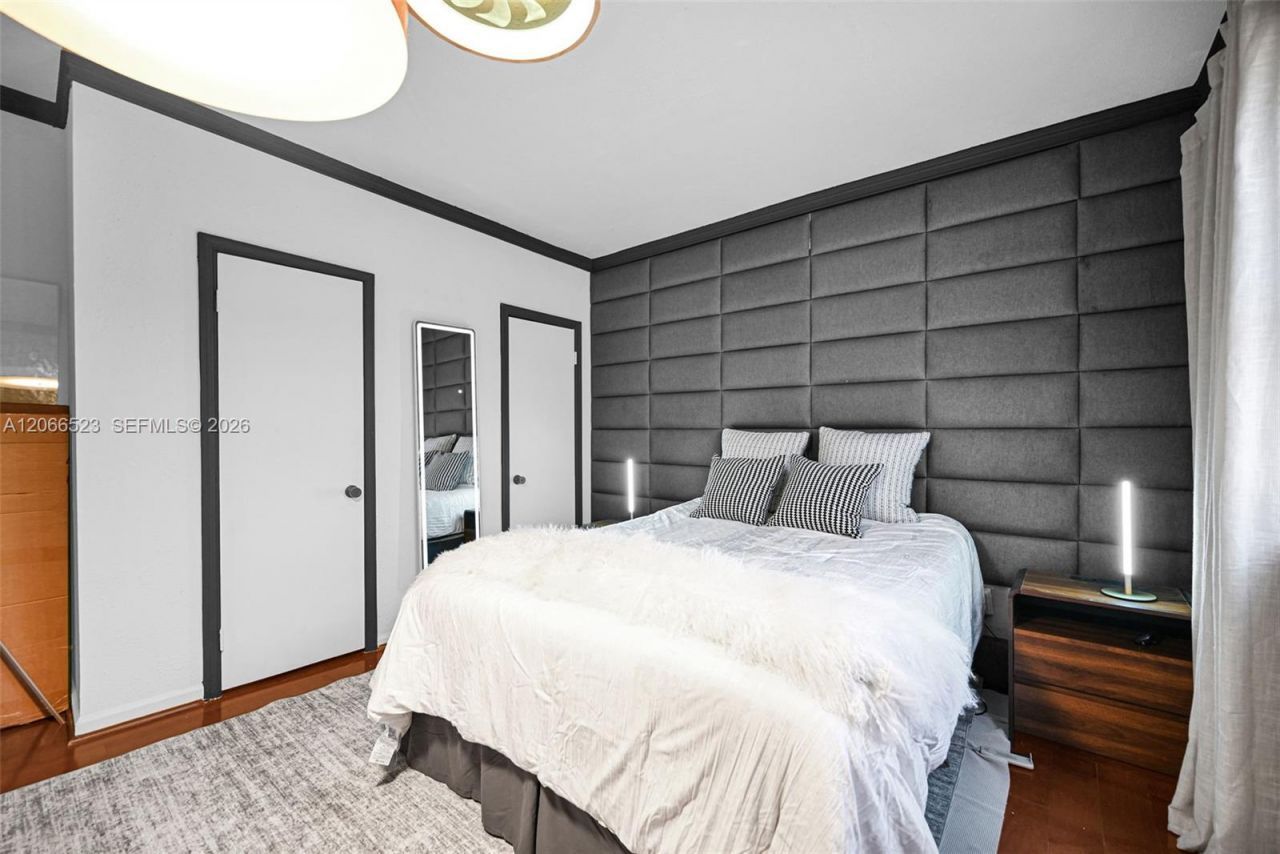 736 13th St , Unit 207, Miami Beach, FL 33139 Photo