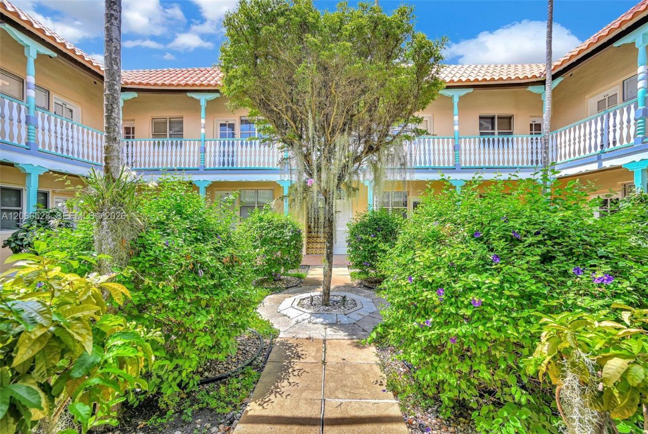 736 13th St , Unit 207, Miami Beach, FL 33139 Photo