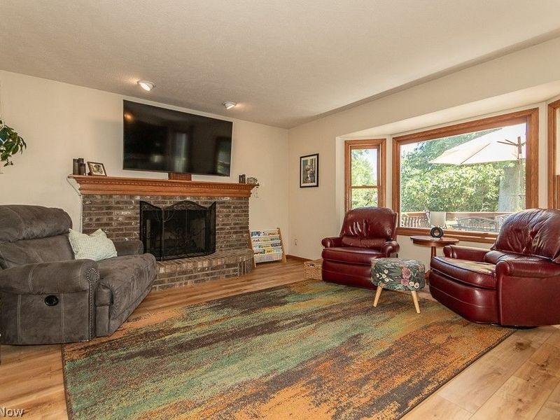 7633 Debonaire Drive, Mentor, OH 44060 Photo 10
