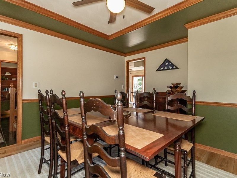 7633 Debonaire Drive, Mentor, OH 44060 Photo 14