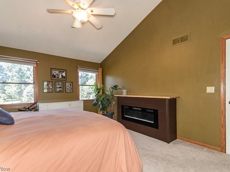 7633 Debonaire Drive, Mentor, OH 44060 Photo 16