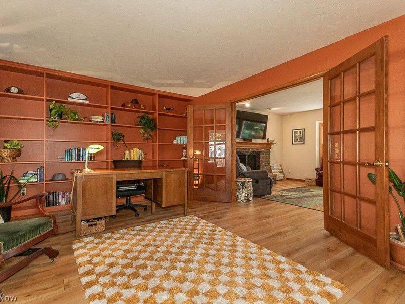 7633 Debonaire Drive, Mentor, OH 44060 Photo 6