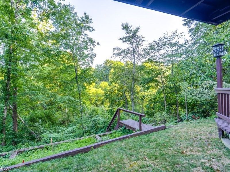 8458 Barbara Drive, Mentor, OH 44060 Photo 6