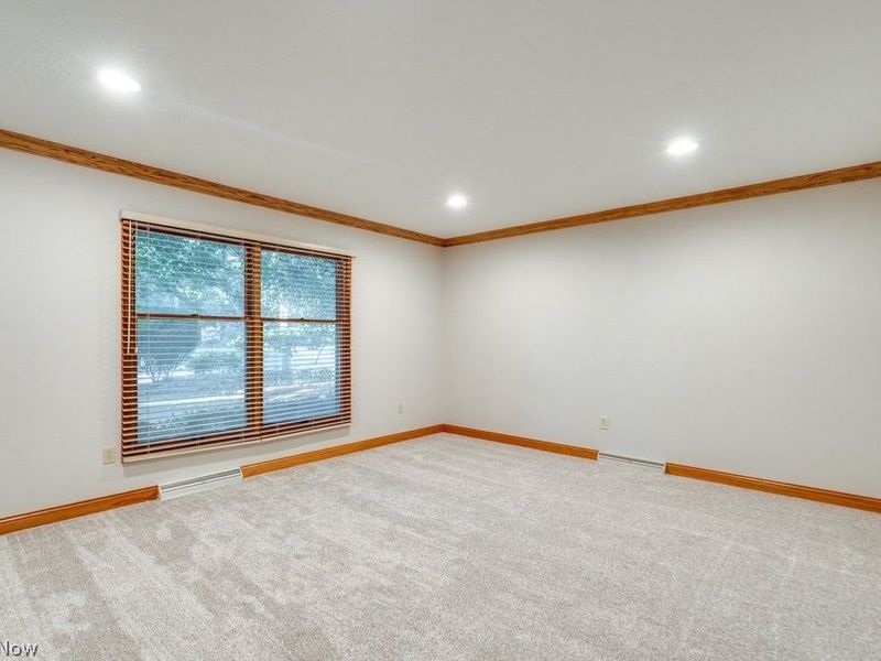 8458 Barbara Drive, Mentor, OH 44060 Photo 9