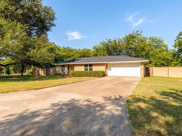 721 S Ammerman Avenue, Eastland, TX 76448