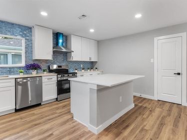 6136 Walnut Drive, Fort Worth, TX 76114