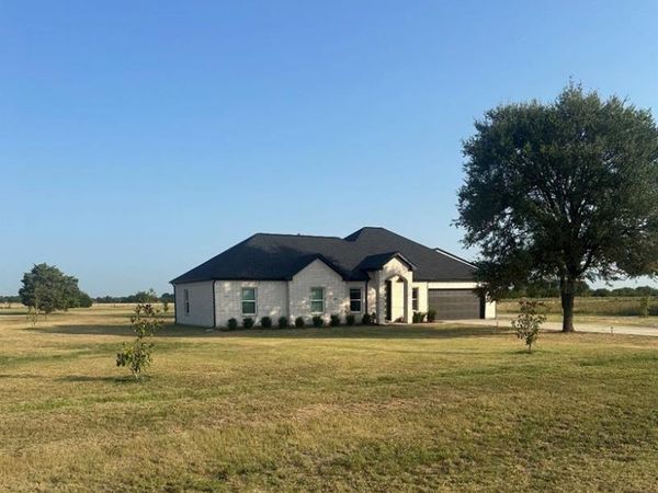497 Private Road 7413, Wills Point, TX 75169