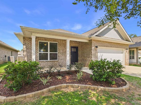7457 Jamesville Rd, Pensacola, FL 32526