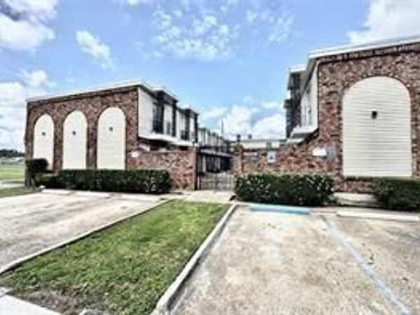 3900 HESSMER Avenue, Unit 1, Metairie, LA 70002