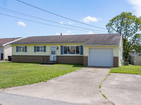 139 Circle Drive, Bridgeport, WV 26330