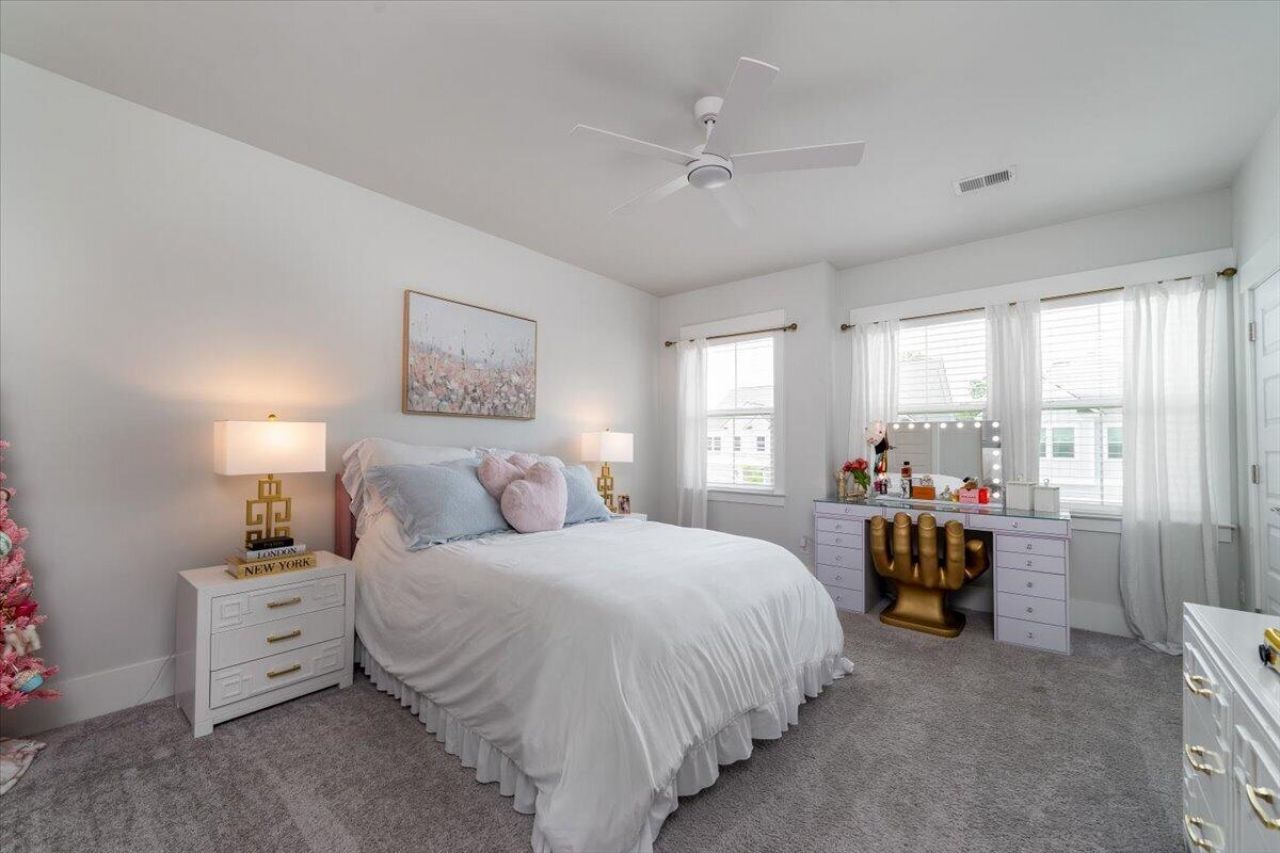 606 White Cap Court Photo 23
