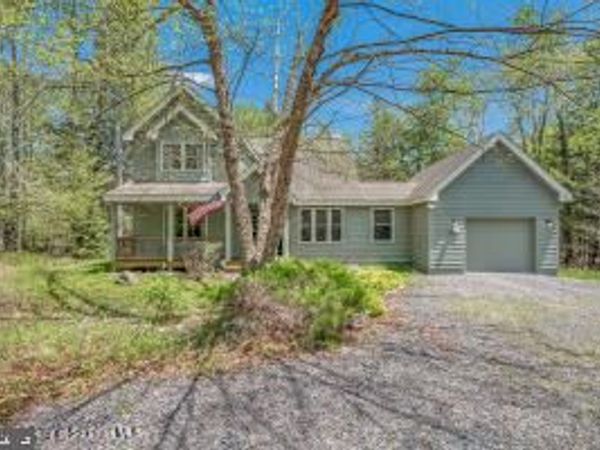 67 BENDER ROAD , GOULDSBORO, PA 18424