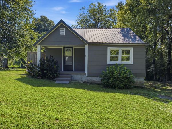 57 Circle Drive , Rossville, GA 30741
