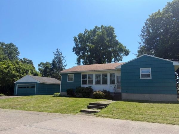26 Hayward Avenue , Norwich, NY 13815