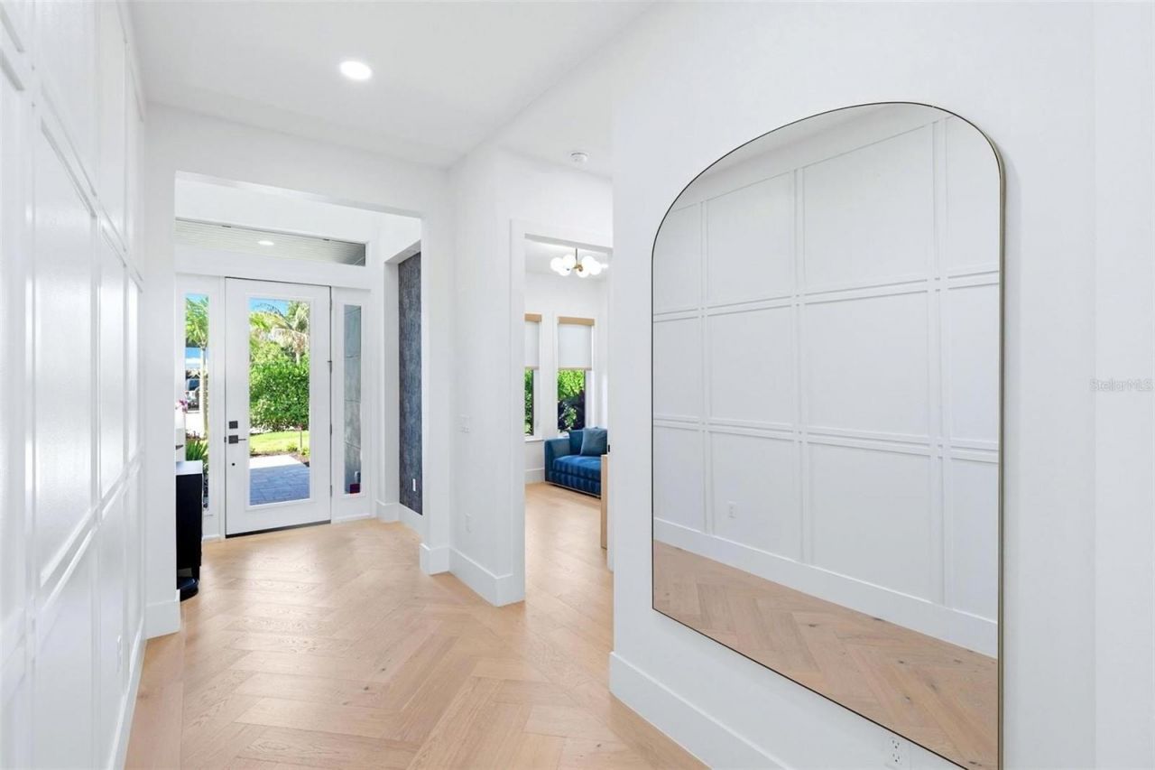 1805 Goldenrod Street, Sarasota, FL 34239 Photo