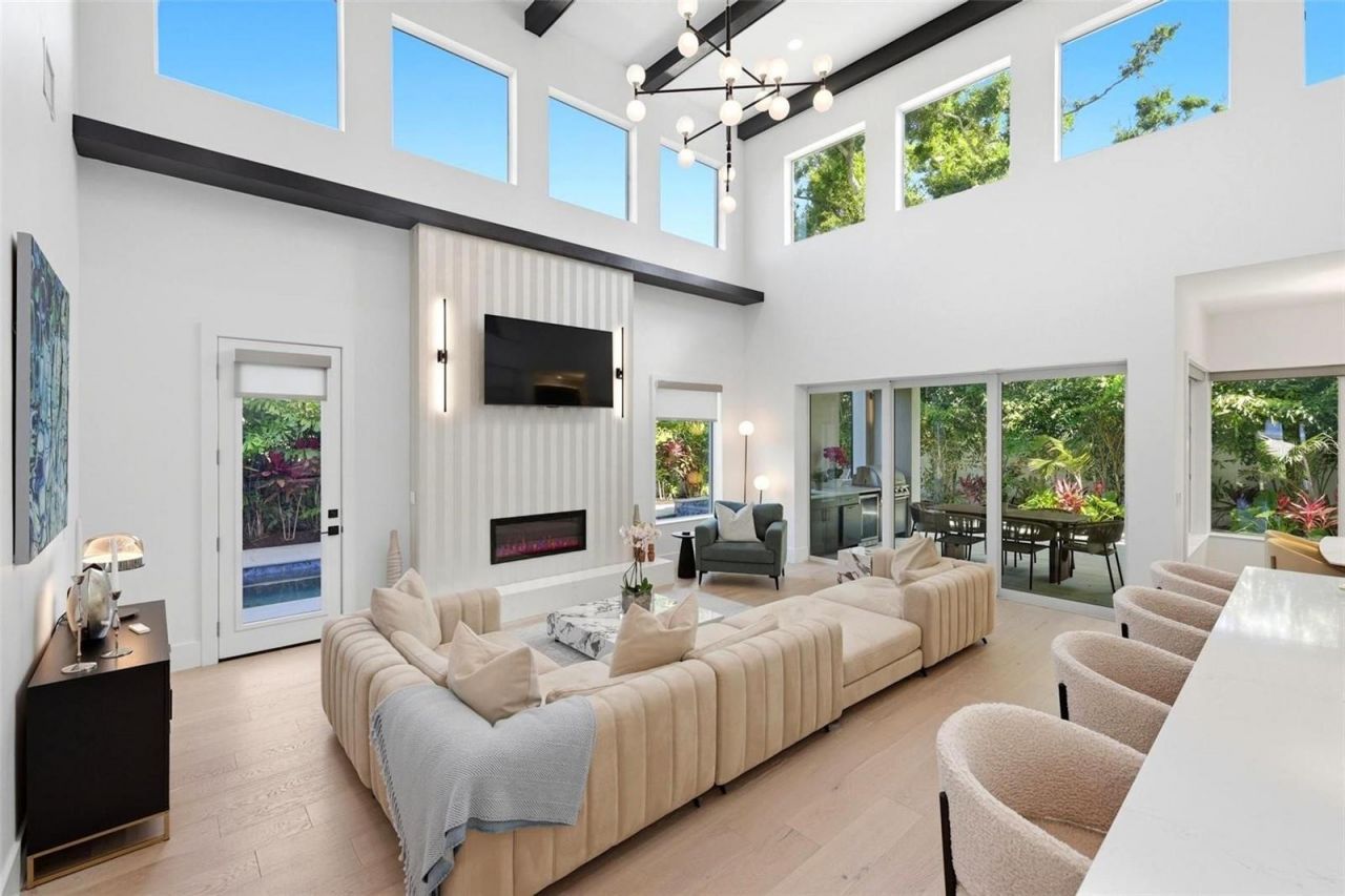 1805 Goldenrod Street, Sarasota, FL 34239 Photo