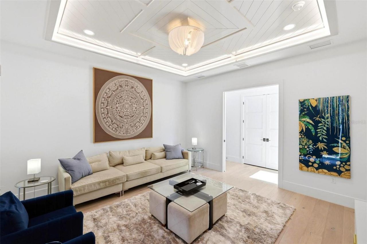 1805 Goldenrod Street, Sarasota, FL 34239 Photo