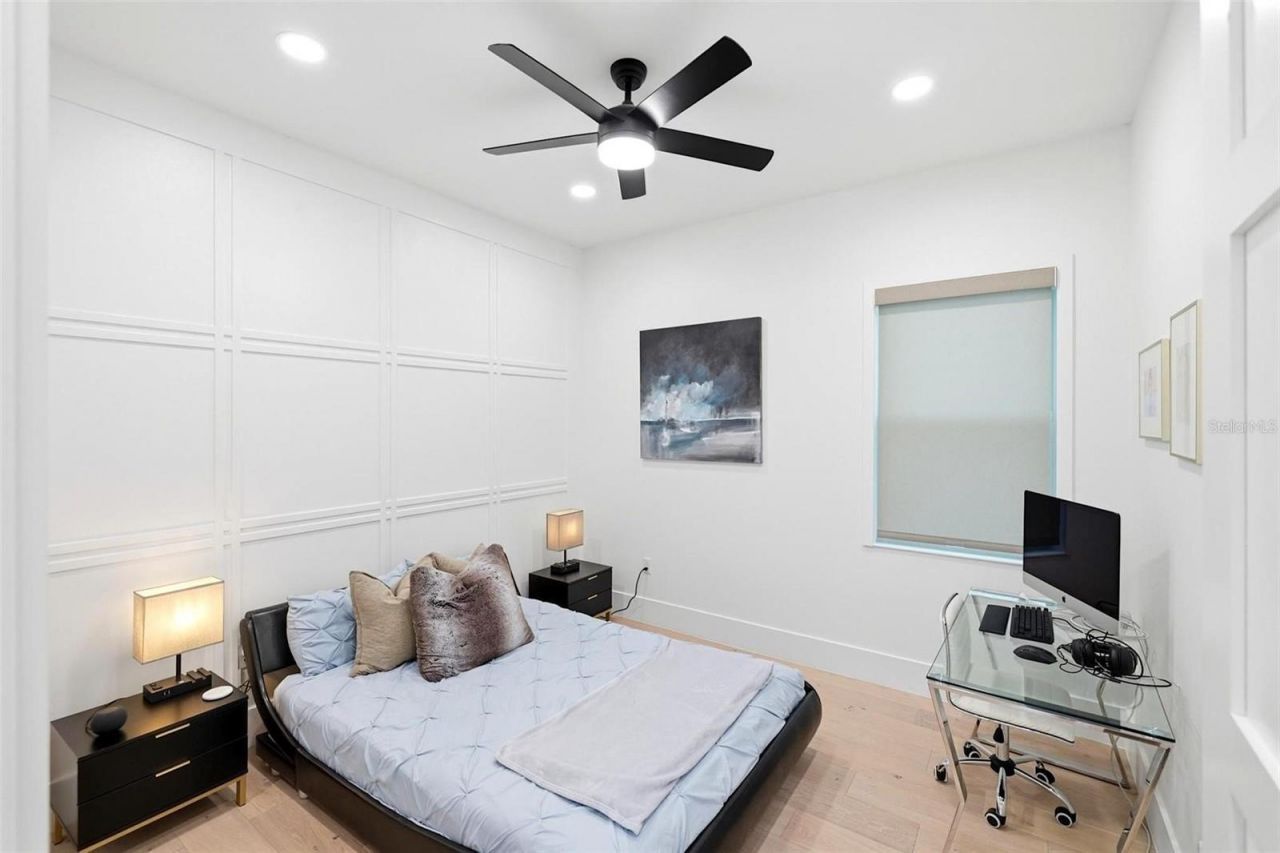 1805 Goldenrod Street, Sarasota, FL 34239 Photo