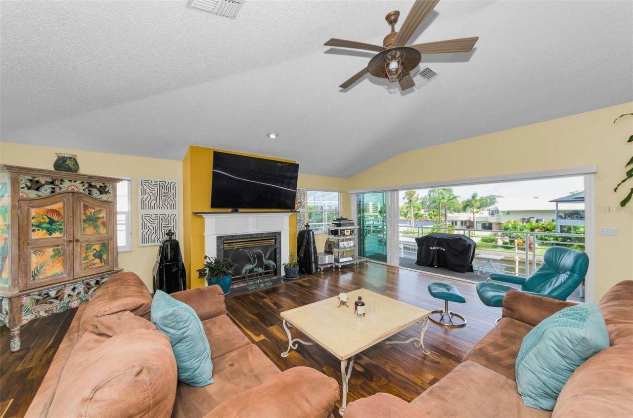 8001 Brighton Drive, Port Richey, FL 34668 Photo