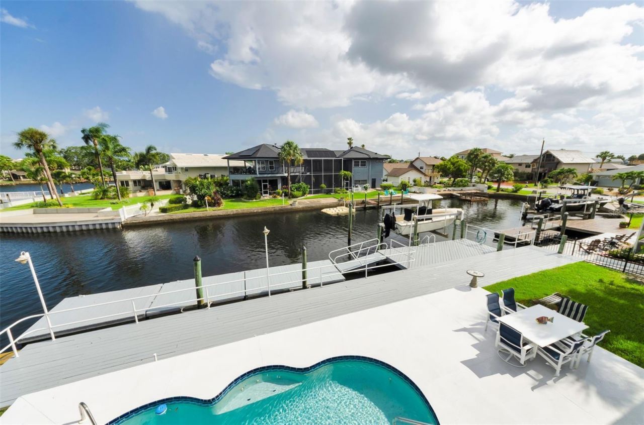 8001 Brighton Drive, Port Richey, FL 34668 Photo