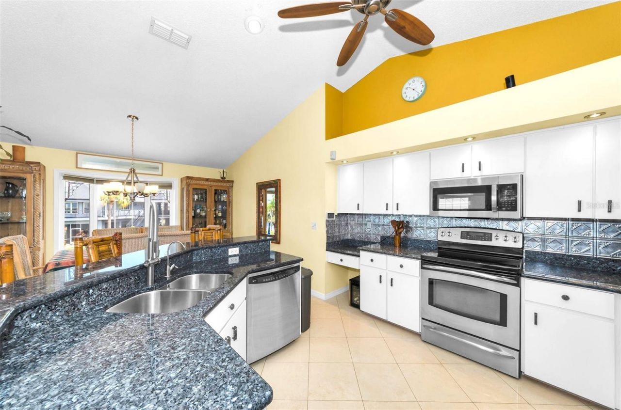 8001 Brighton Drive, Port Richey, FL 34668 Photo
